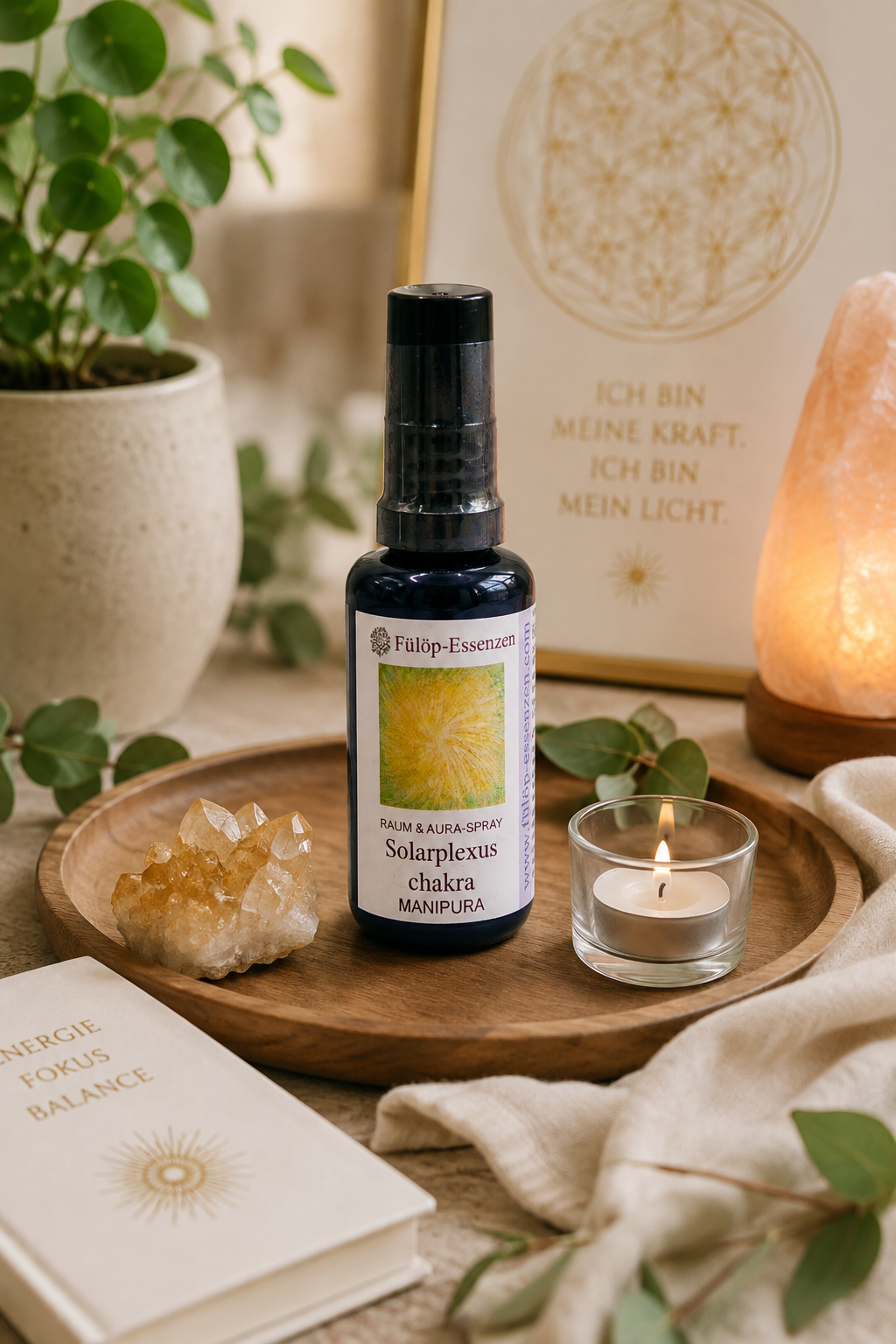 SOLARPLEXUSCHAKRA-SPRAY Manipura - Zur energetischen Unterstützung des eigenen Energiehaushaltes - 30 ml Auraspray aus hochwertigem Violettglas